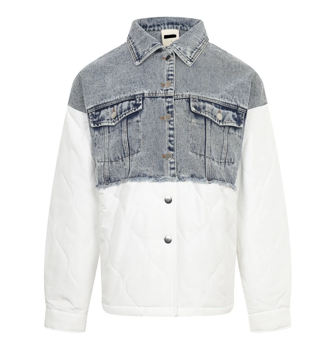 CHAMARRA BLANCA CON MEZCLILLA