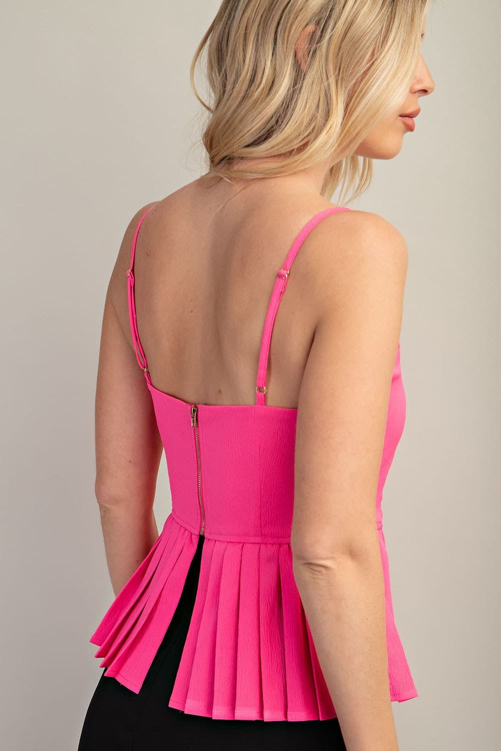 Blusa con tablones inferiores