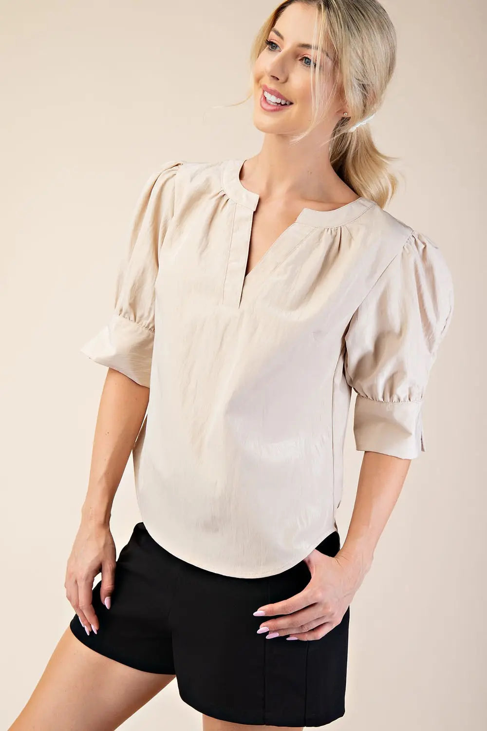Blusa manga bombacha y cuello V