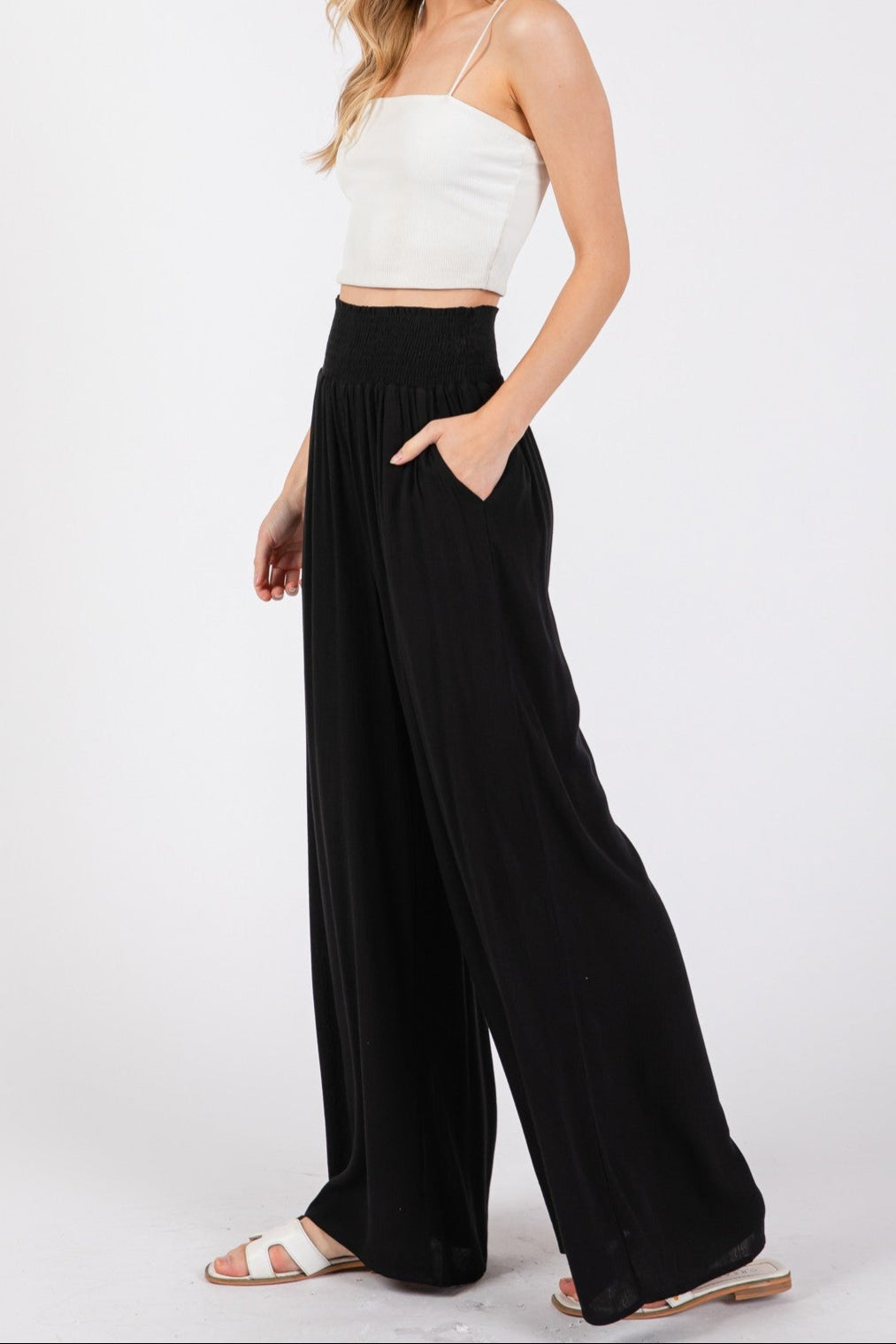 Pantalón tipo palazzo