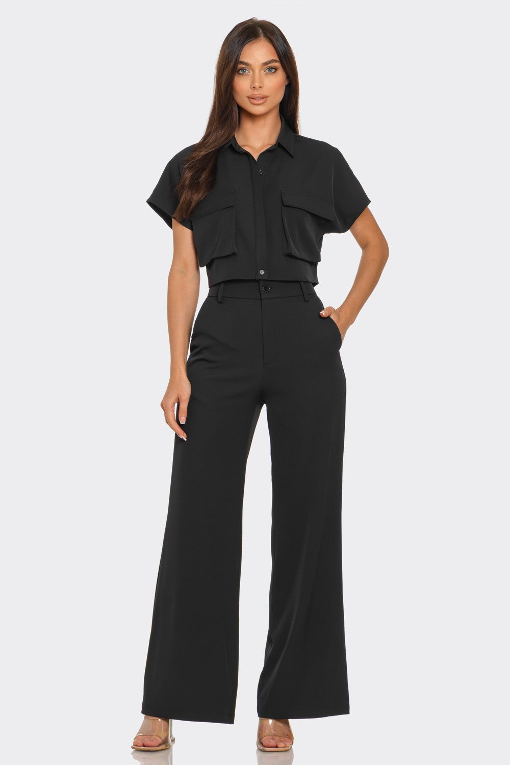 Set de blusa crop top de botones con pantalón de vestir