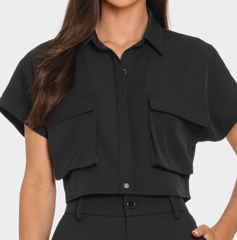 Blusa crop top de botones negra