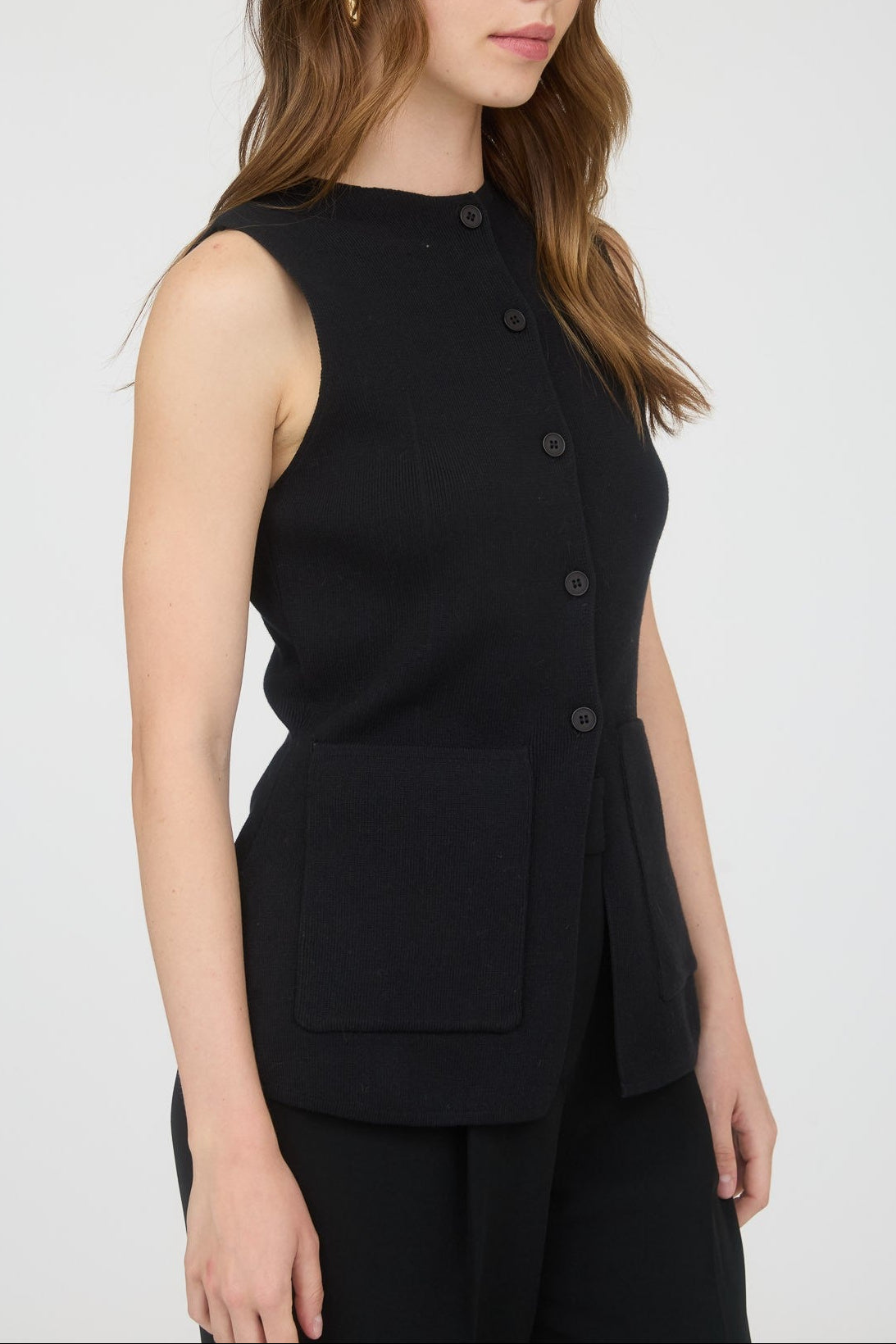 TOP DE PUNTO CON BOTONES NEGRO