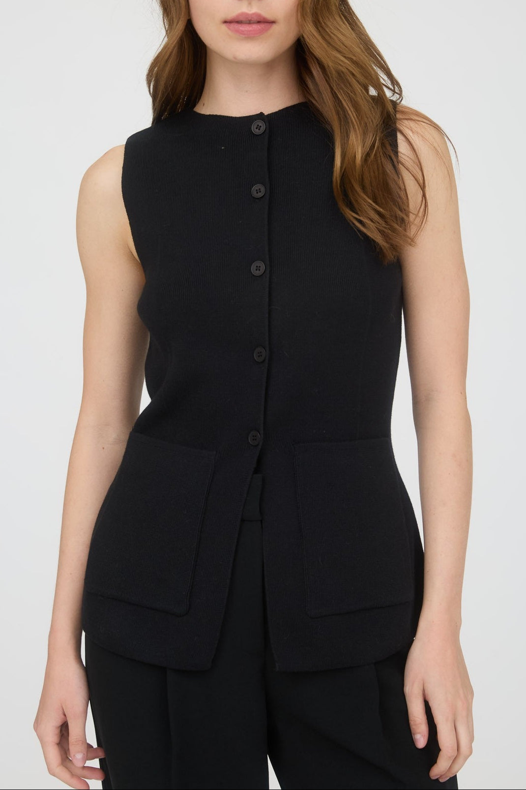 TOP DE PUNTO CON BOTONES NEGRO