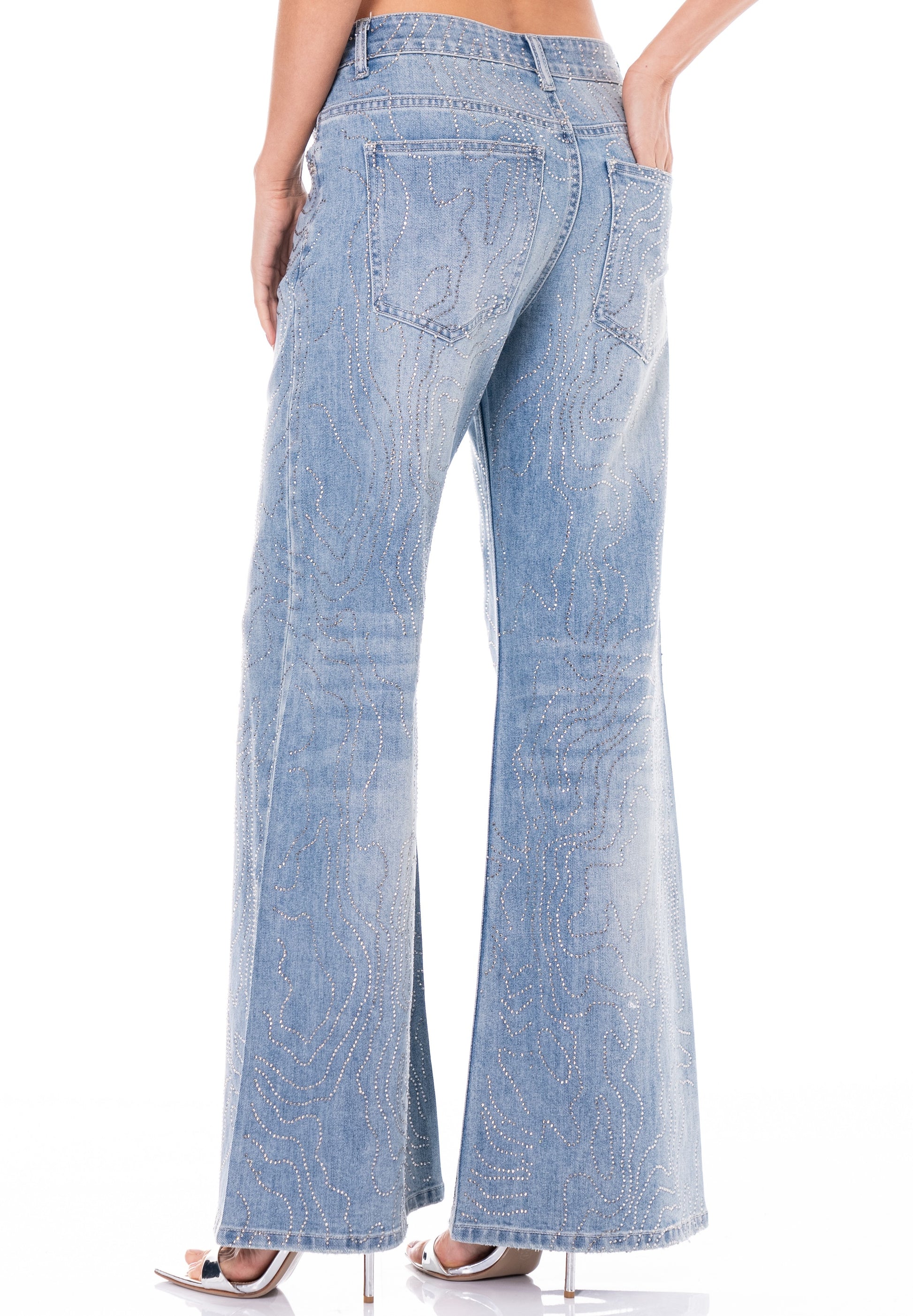 JEANS CON BRILLOS