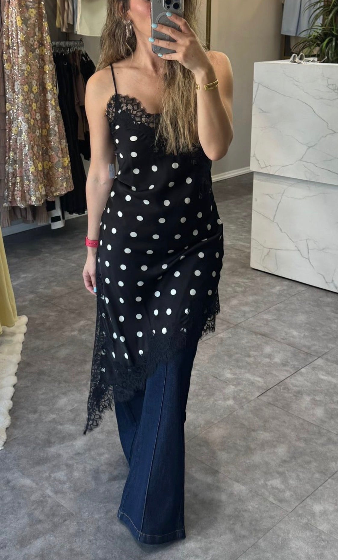 Vestido de Satin con lunares