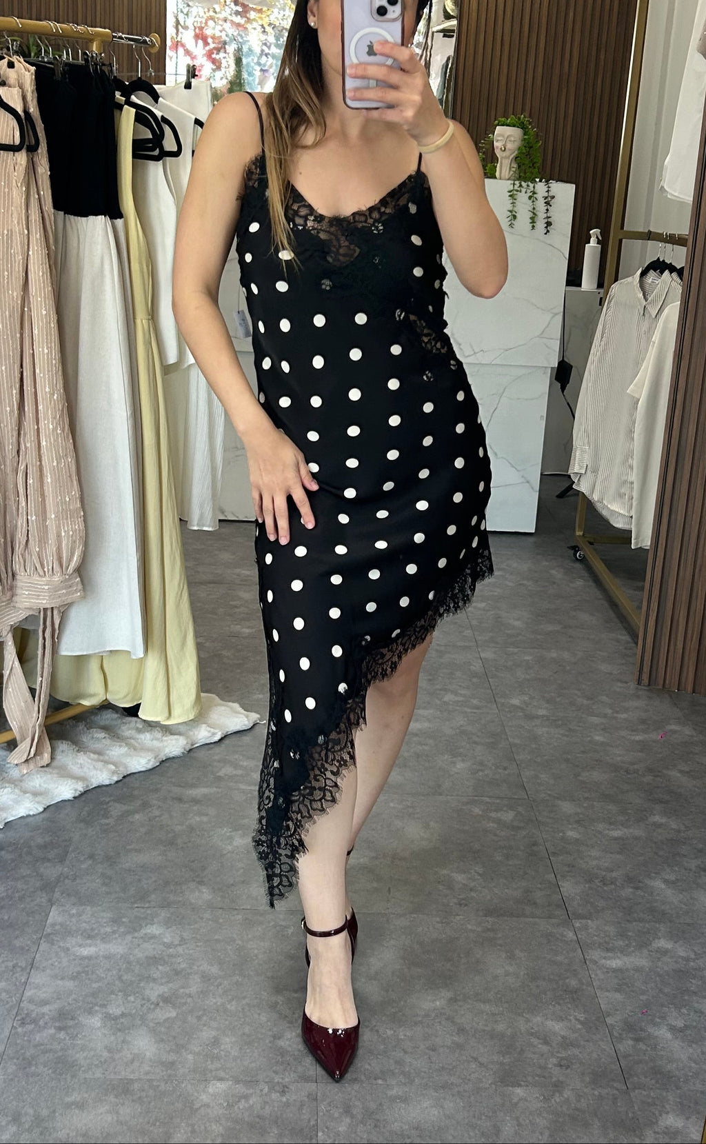 Vestido de Satin con lunares