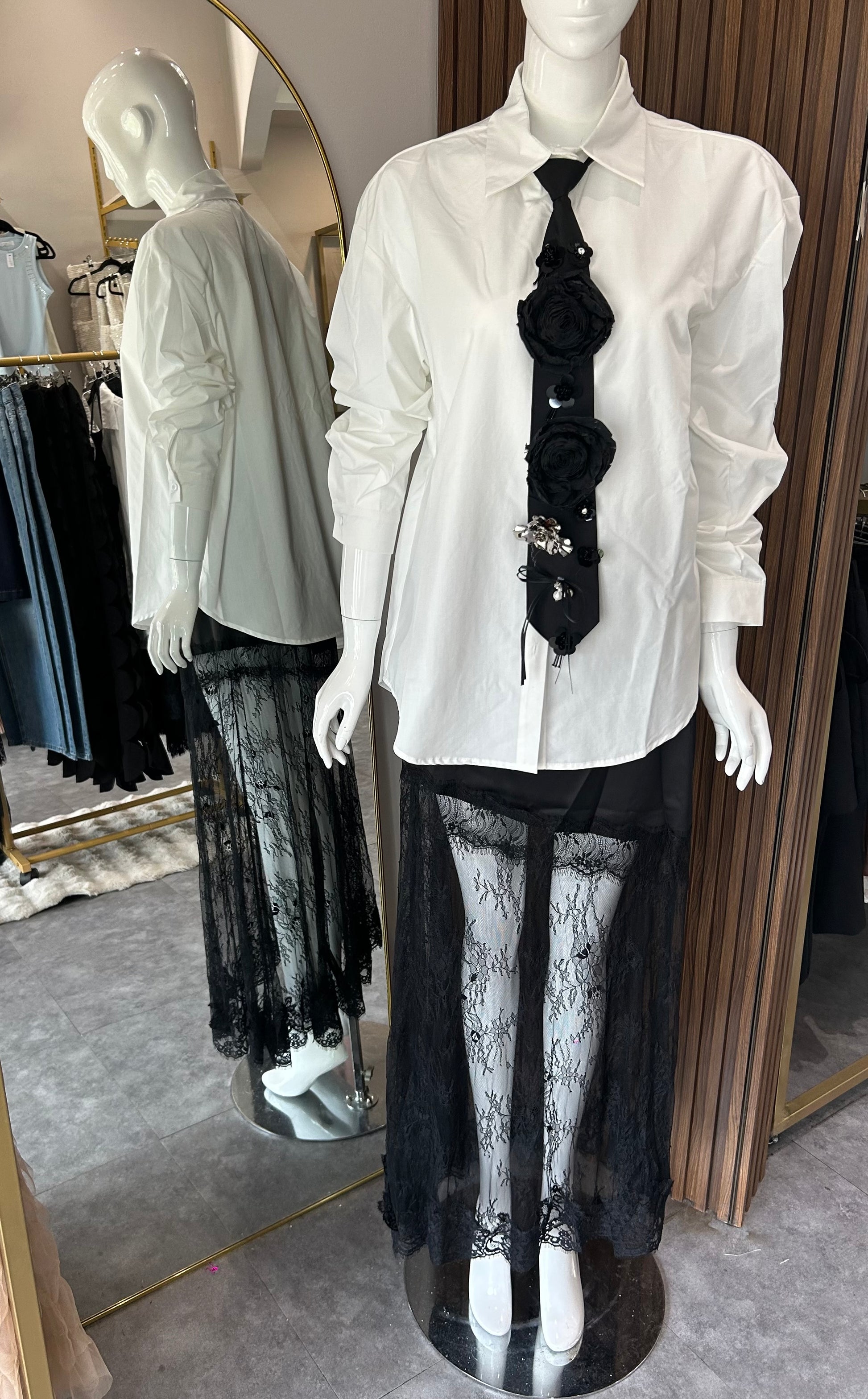 Camisa de botones con Corbata