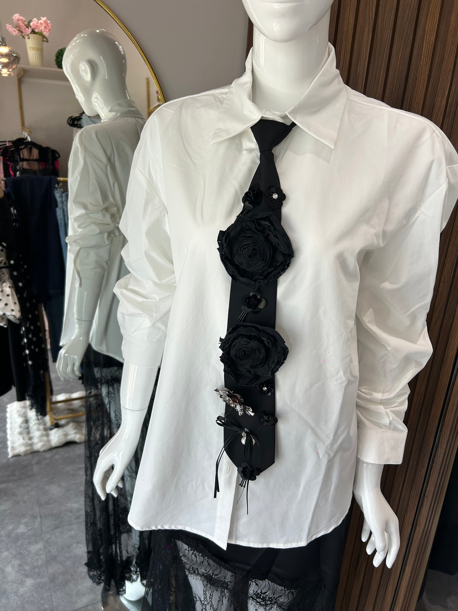 Camisa de botones con Corbata