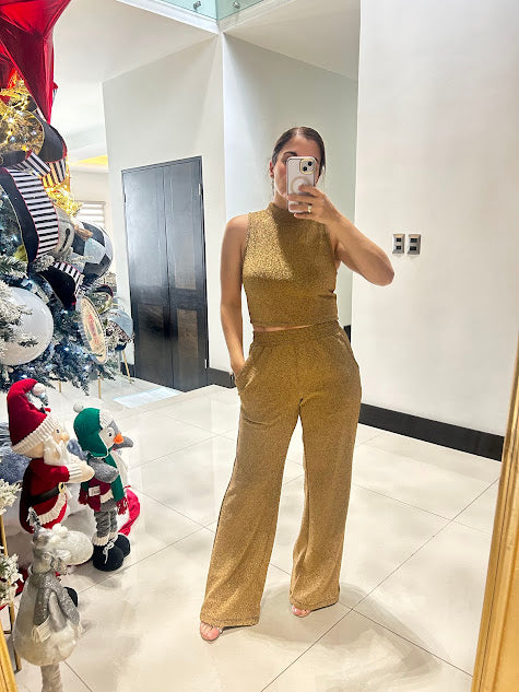 Set de Pantalón con Crop Top
