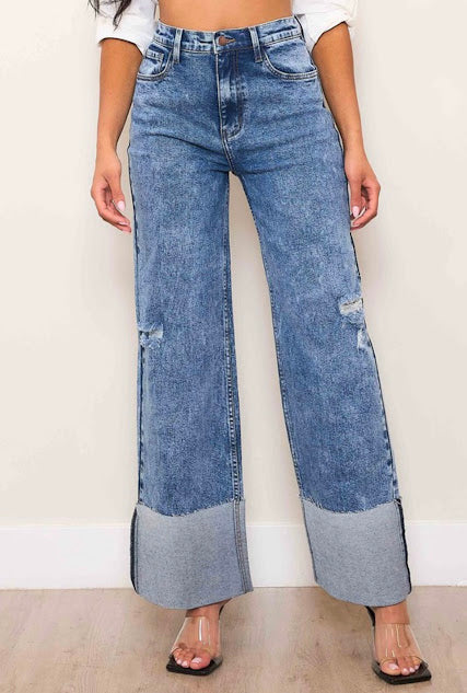Jeans con solapa en bastilla