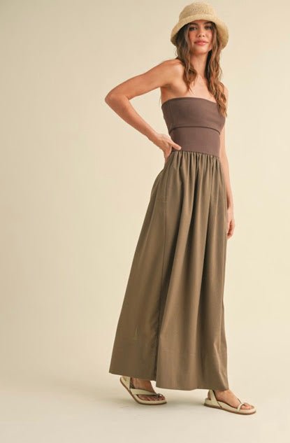 Vestido Straple café
