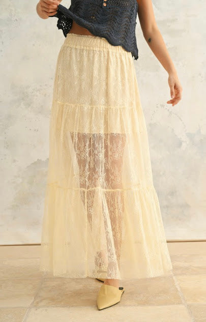 Falda larga de encaje beige
