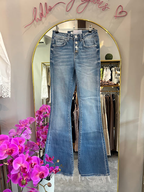 Jeans Acampanado con 5 botones al frente