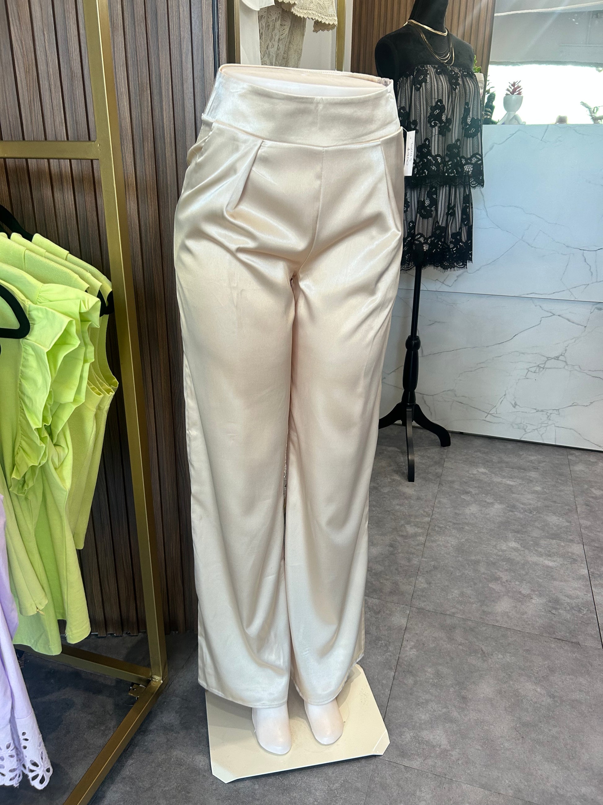 Pantalón de Satin recto