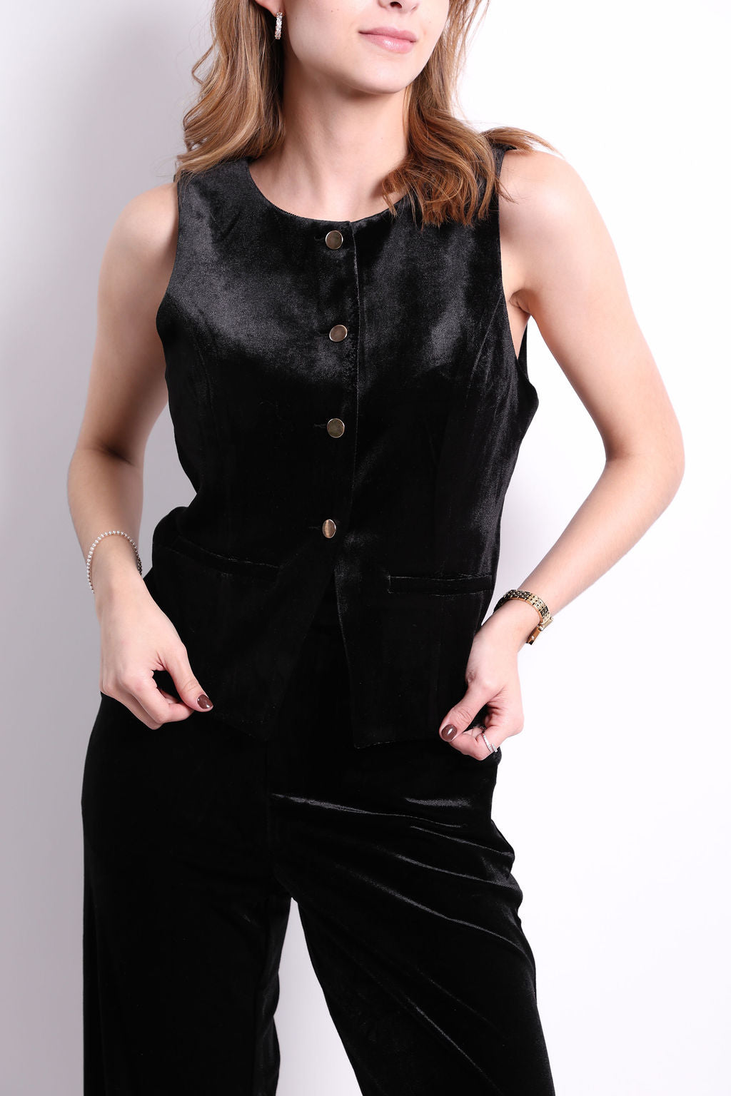 SET NEGRO CHALECO Y PANTALON TERCIOPELO