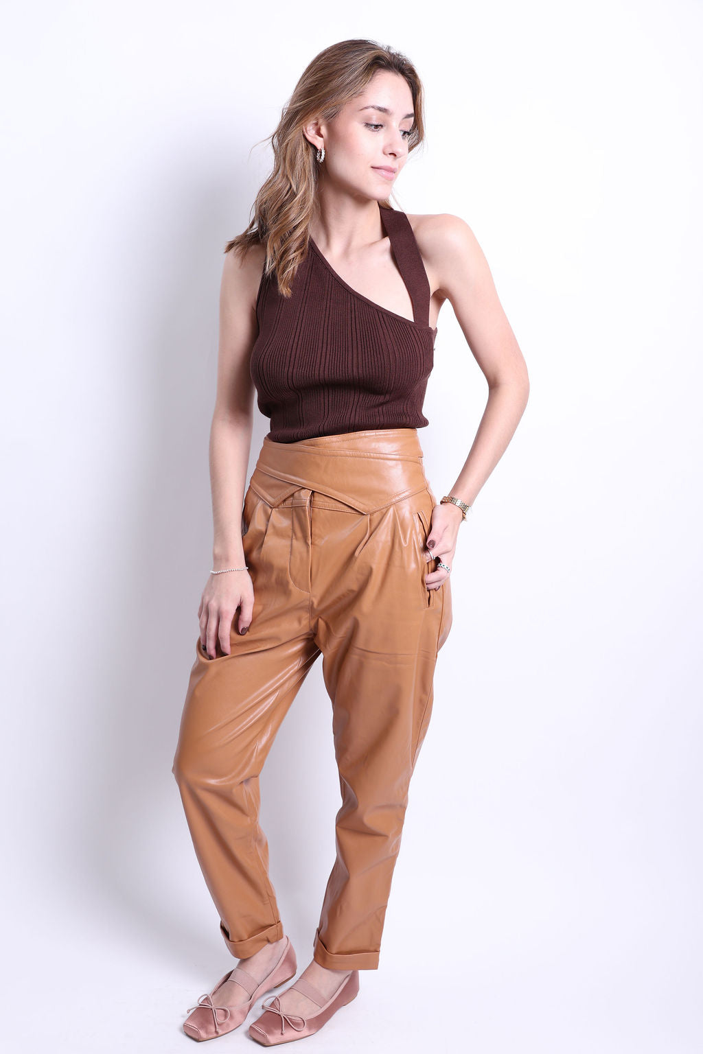 BLUSA TEJIDA UN HOMBRO