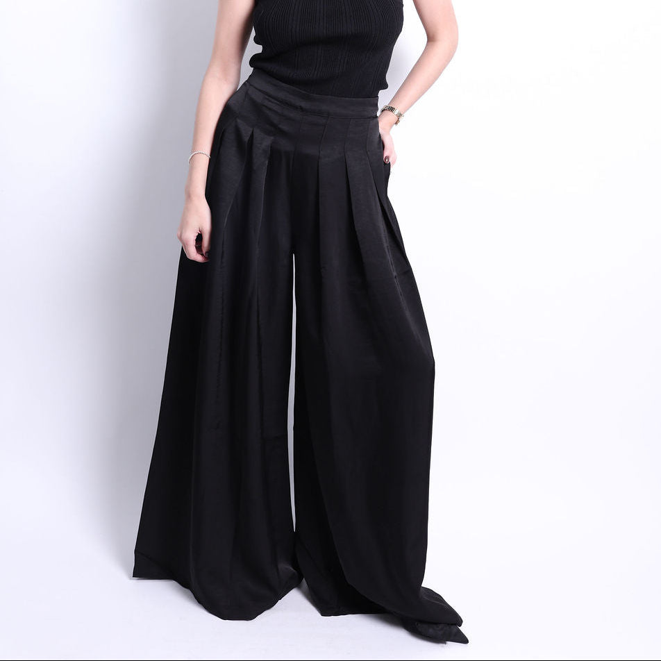 FALDA PANTALON DE SATIN NEGRO