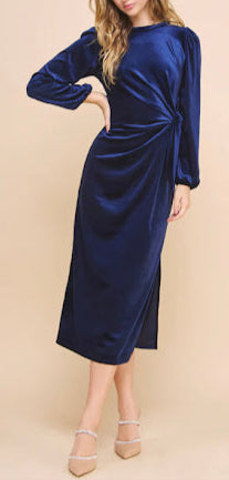 VESTIDO DE TERCIOPELO CON NUDO EN CINTURA