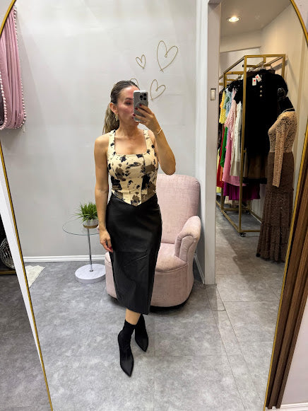 Blusa tipo corset de vaca