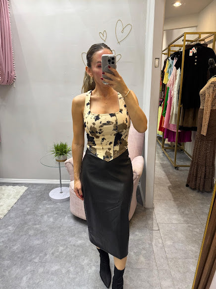 Blusa tipo corset de vaca