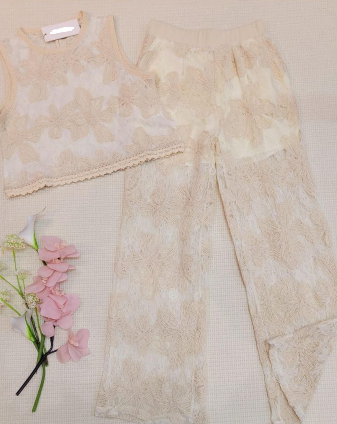 Set de encaje de Pantalón y Top